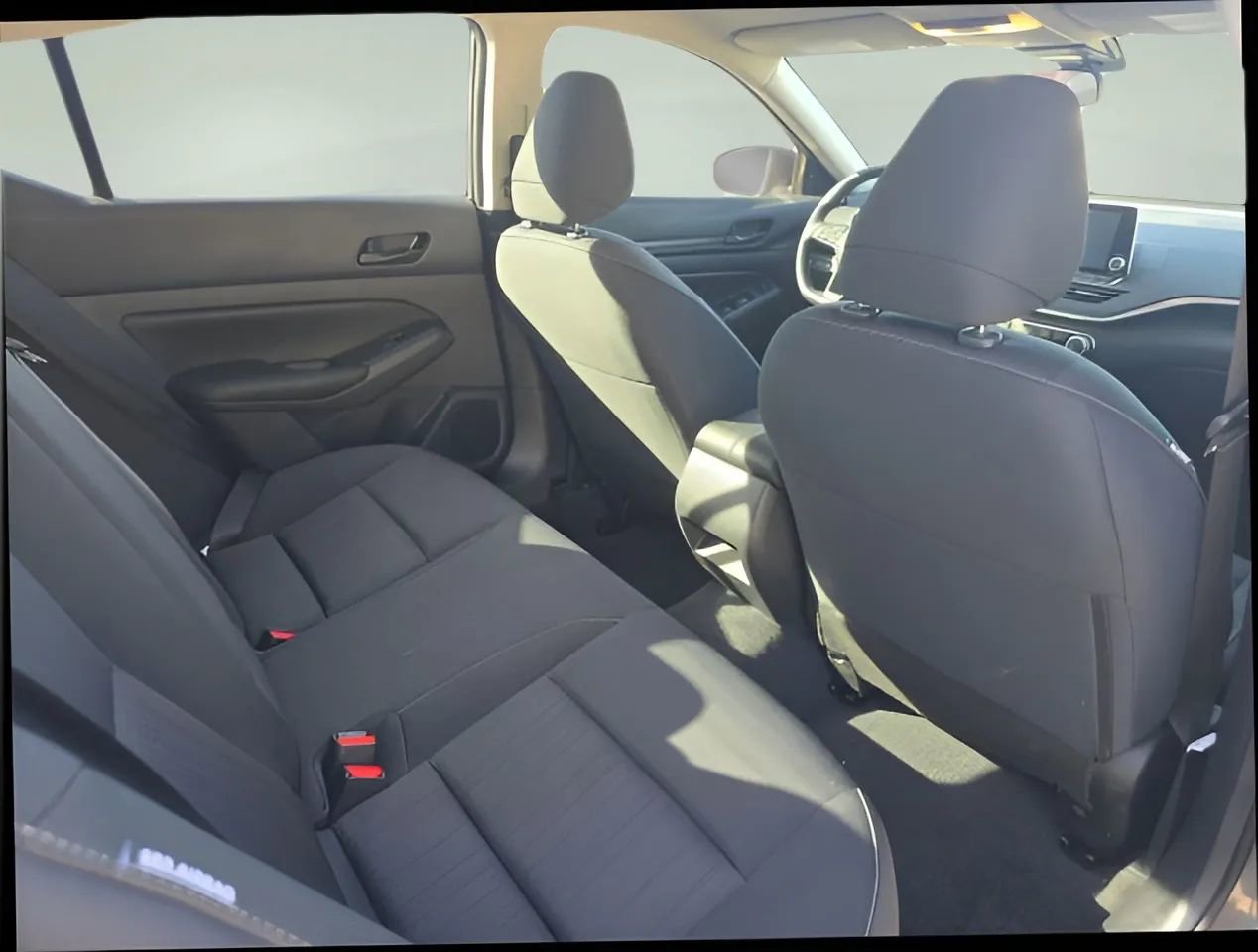 Used 2025 Nissan Altima 2.5 S image 19