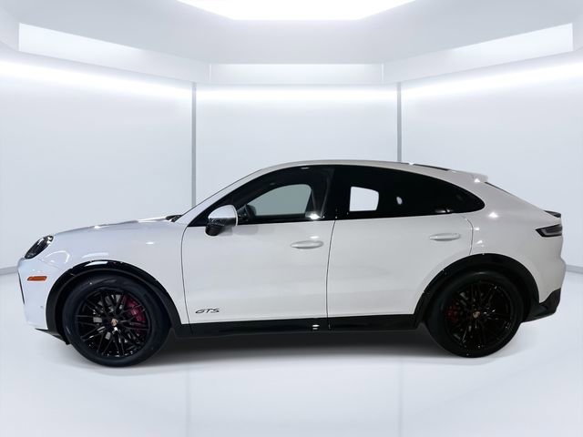 New 2026 Porsche Cayenne GTS image 4