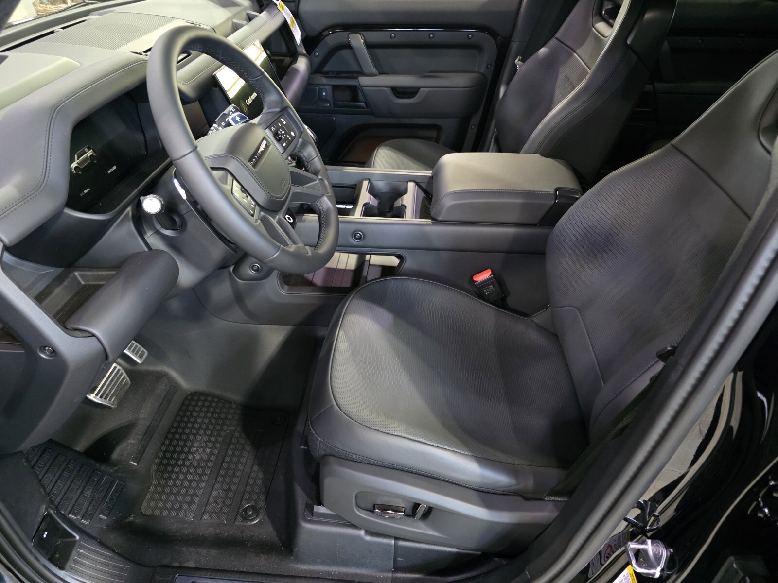 New 2026 Land Rover Defender 110 OCTA image 10