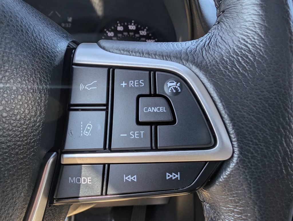 Used 2024 Toyota Sienna XLE w/ XLE Plus Package AWD/4WD image 29