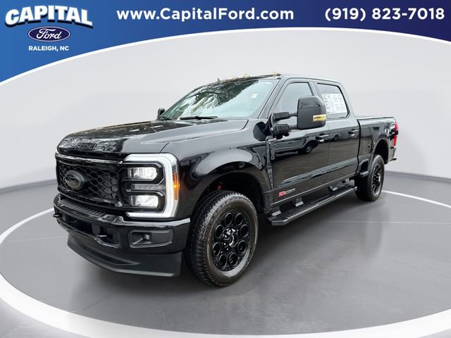 Used 2025 Ford F350 Lariat w/ Black Appearance Package image 1