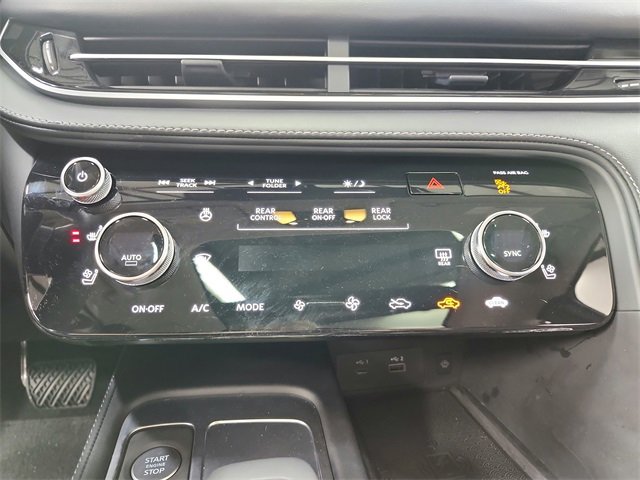 Used 2025 INFINITI QX60 Sensory image 32