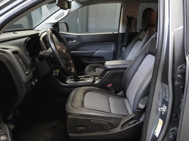 Used 2020 Chevrolet Colorado Z71 AWD/4WD image 36