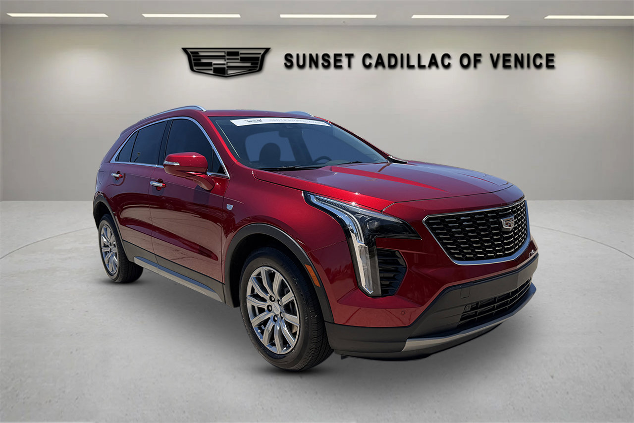 Certified 2023 Cadillac XT4 Premium Luxury FWD image 1