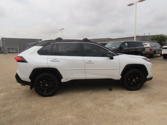 Used 2023 Toyota RAV4 XSE AWD/4WD image 8