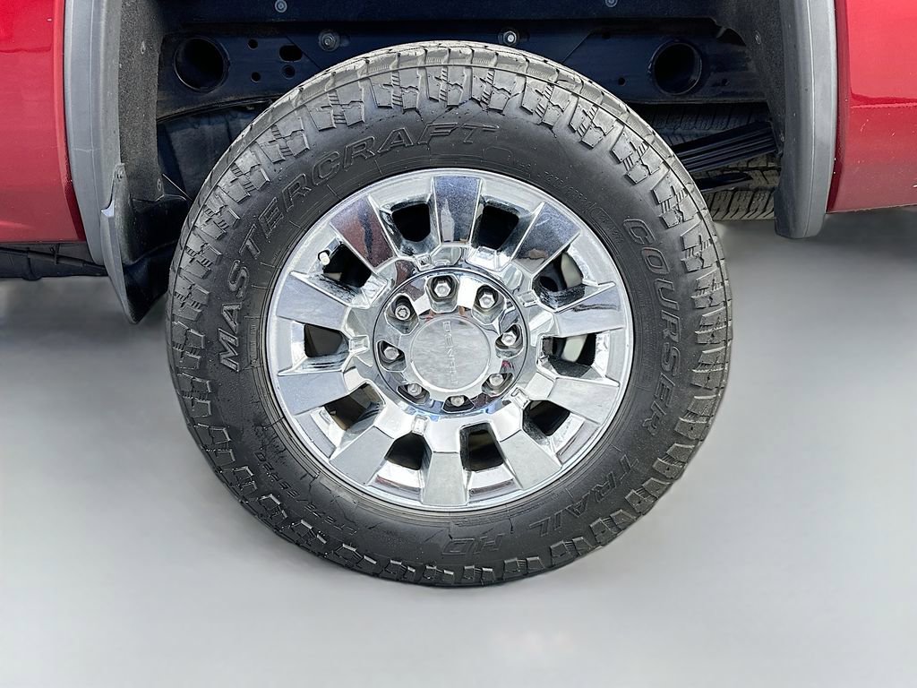 Used 2018 GMC Sierra 2500 Denali w/ Duramax Plus Package AWD/4WD image 34