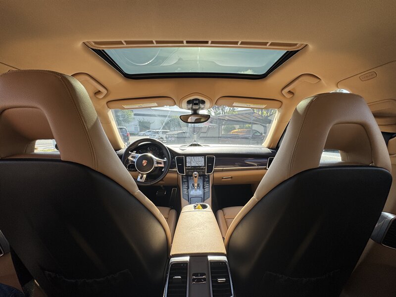 Used 2013 Porsche Panamera image 38