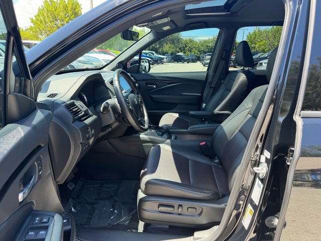 Certified 2023 Honda Ridgeline Black Edition image 10