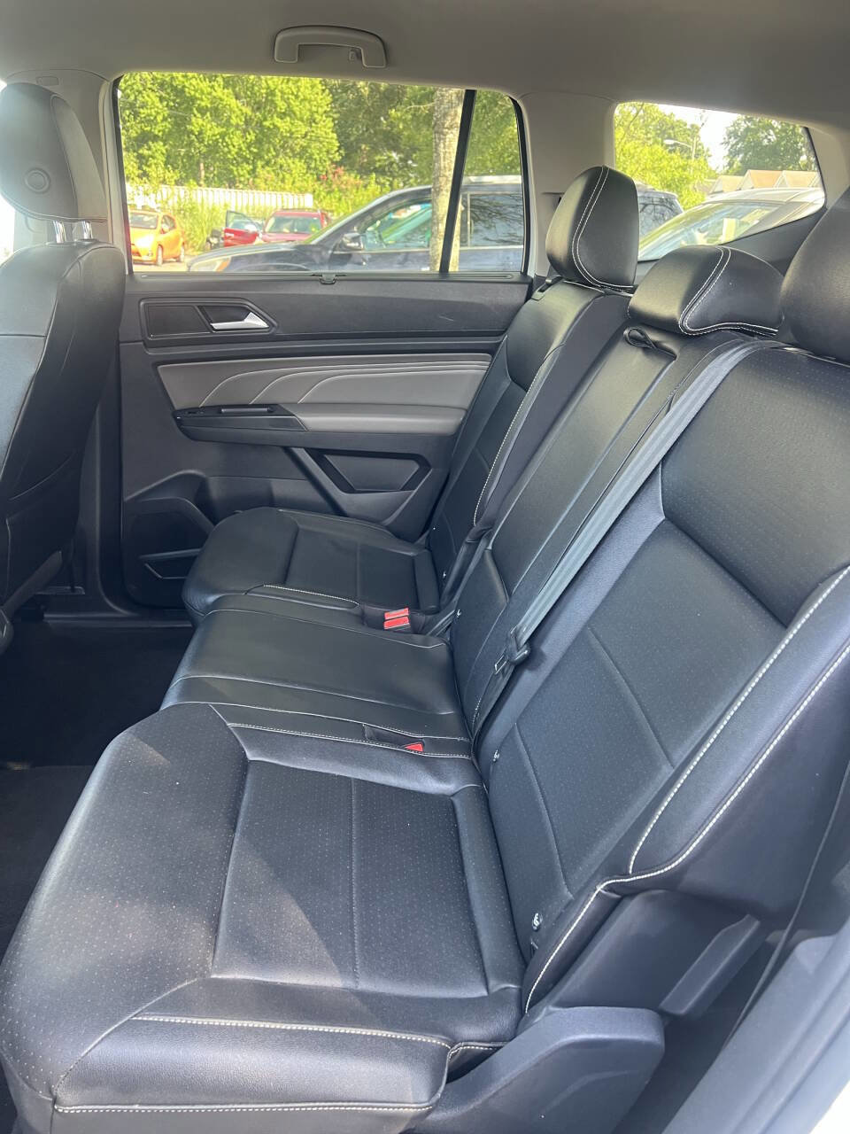 Used 2021 Volkswagen Atlas SE image 23