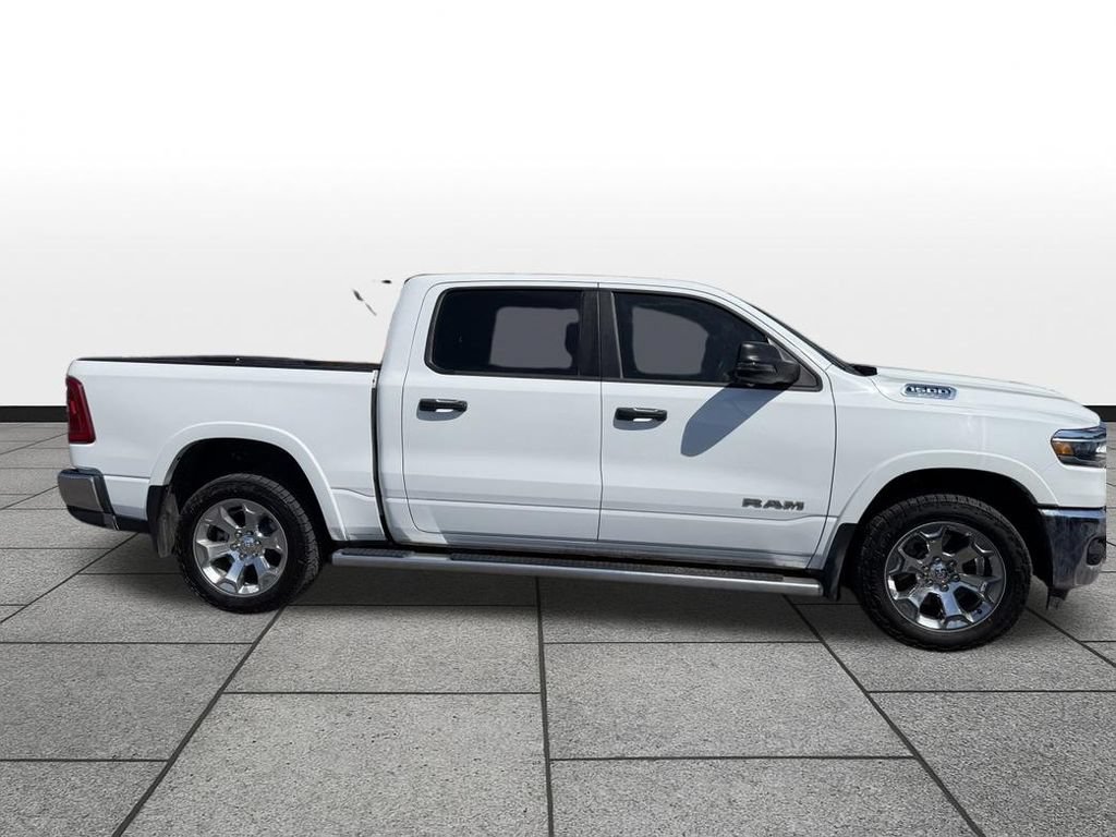 Used 2025 RAM 1500 Big Horn AWD/4WD image 4