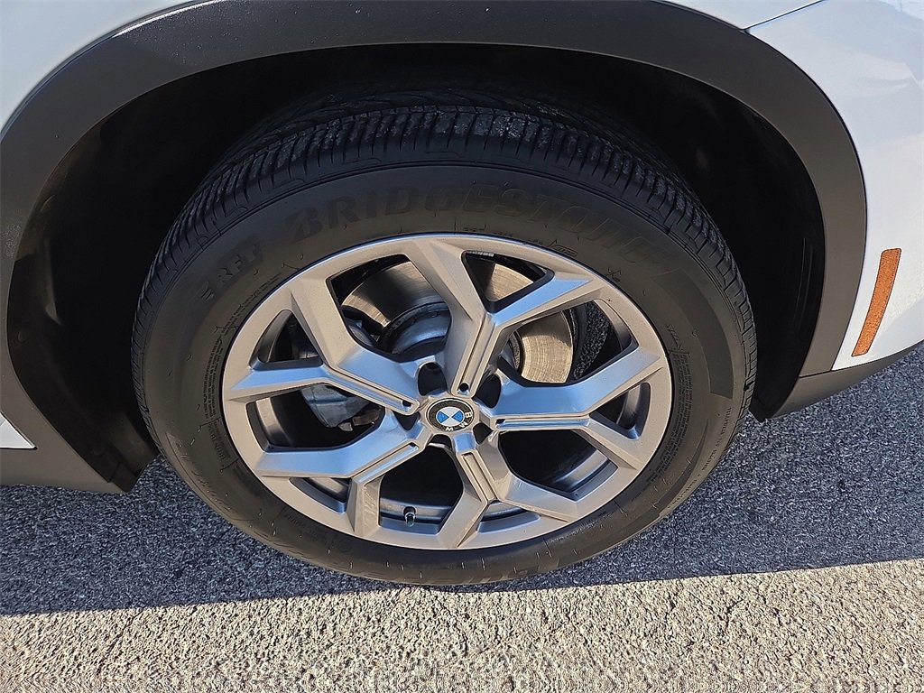 Used 2023 BMW X3 sDrive30i w/ Convenience Package image 7