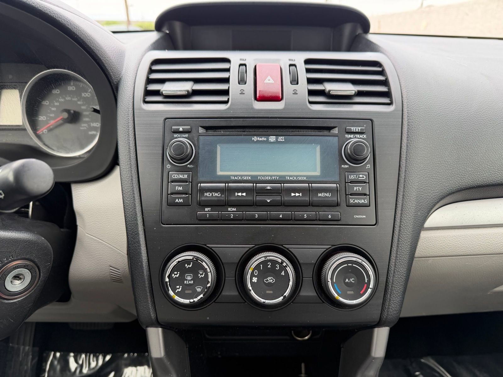 Used 2015 Subaru Forester 2.5i Premium w/ All-Weather Package image 14