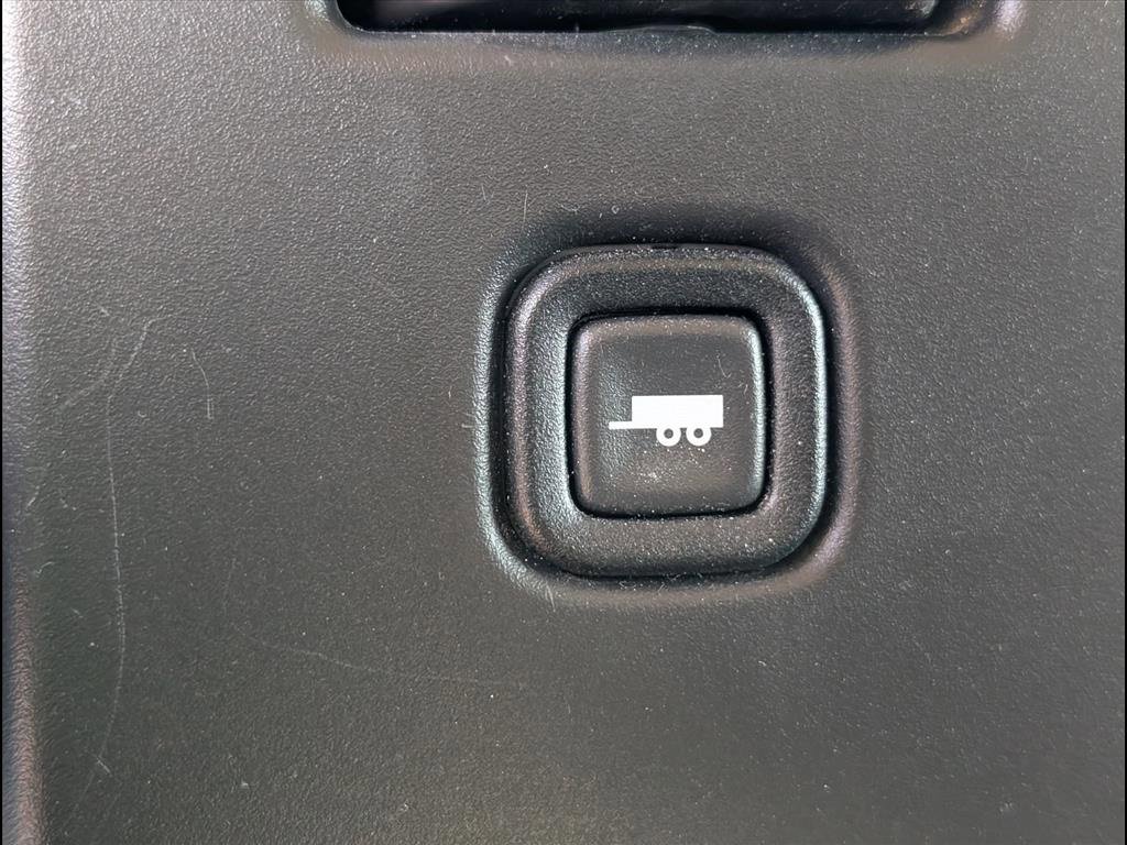 Used 2021 Chevrolet Express 2500 Extended w/ Driver Convenience Package image 19