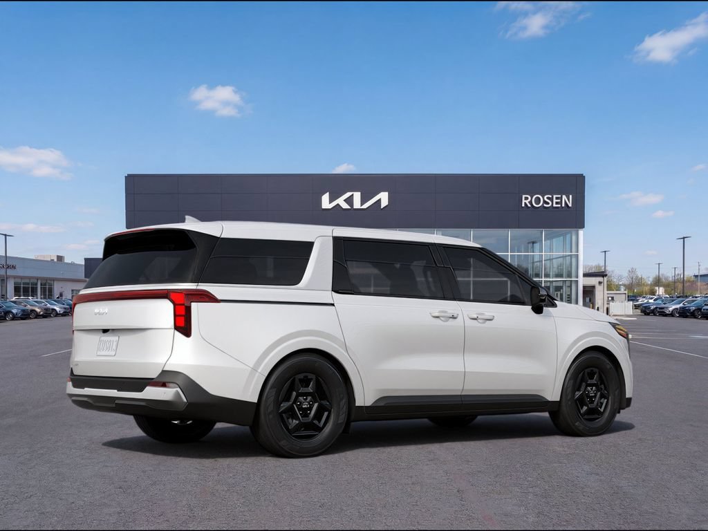 New 2026 Kia Carnival FWD image 11