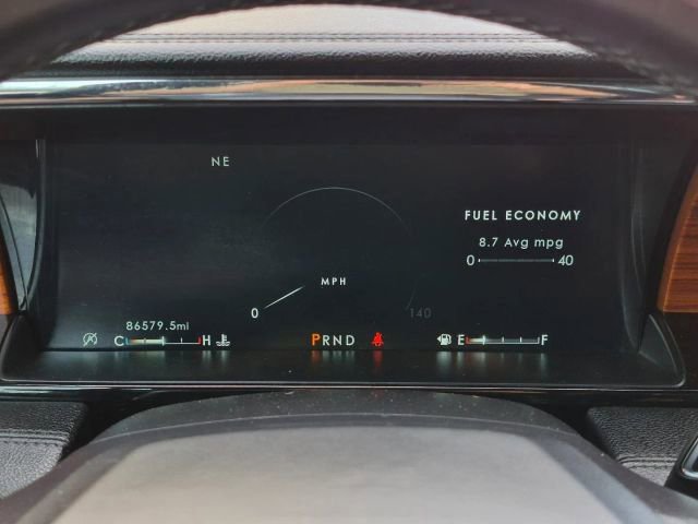 Used 2018 Lincoln Navigator Select w/ Technology Package image 24