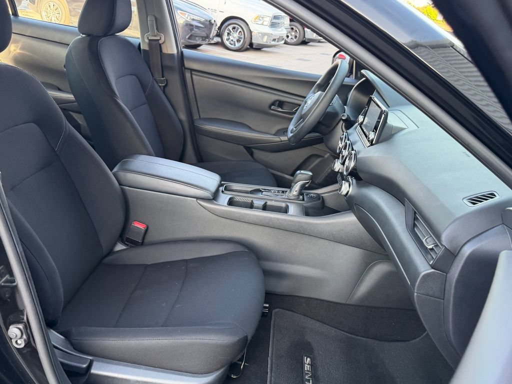 Certified 2024 Nissan Sentra S FWD image 18