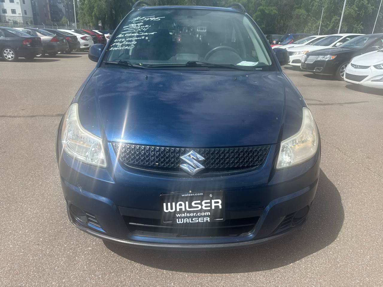 Used 2010 Suzuki SX4 AWD Hatchback image 2