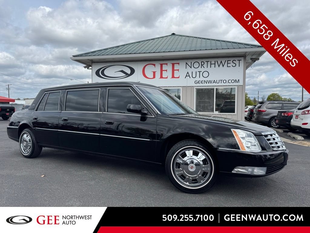Used 2010 Cadillac DTS Limousine FWD image 1