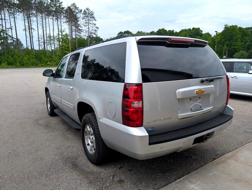 Used 2012 Chevrolet Suburban LT w/ Luxury Package image 7