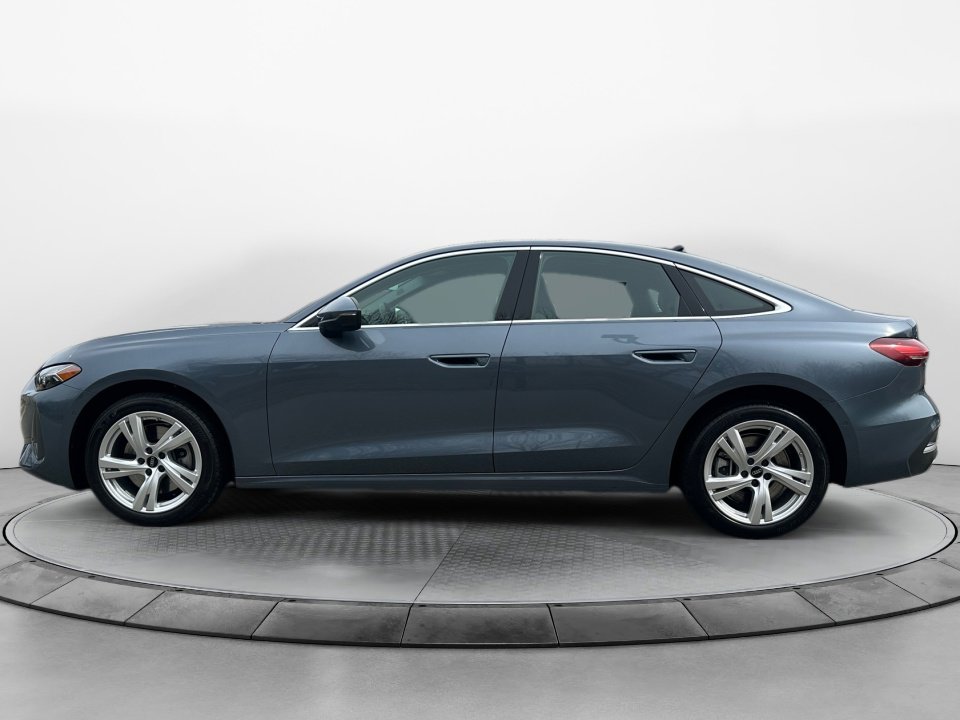 Certified 2025 Audi A5 2.0T Premium Plus w/ Premium Plus image 4