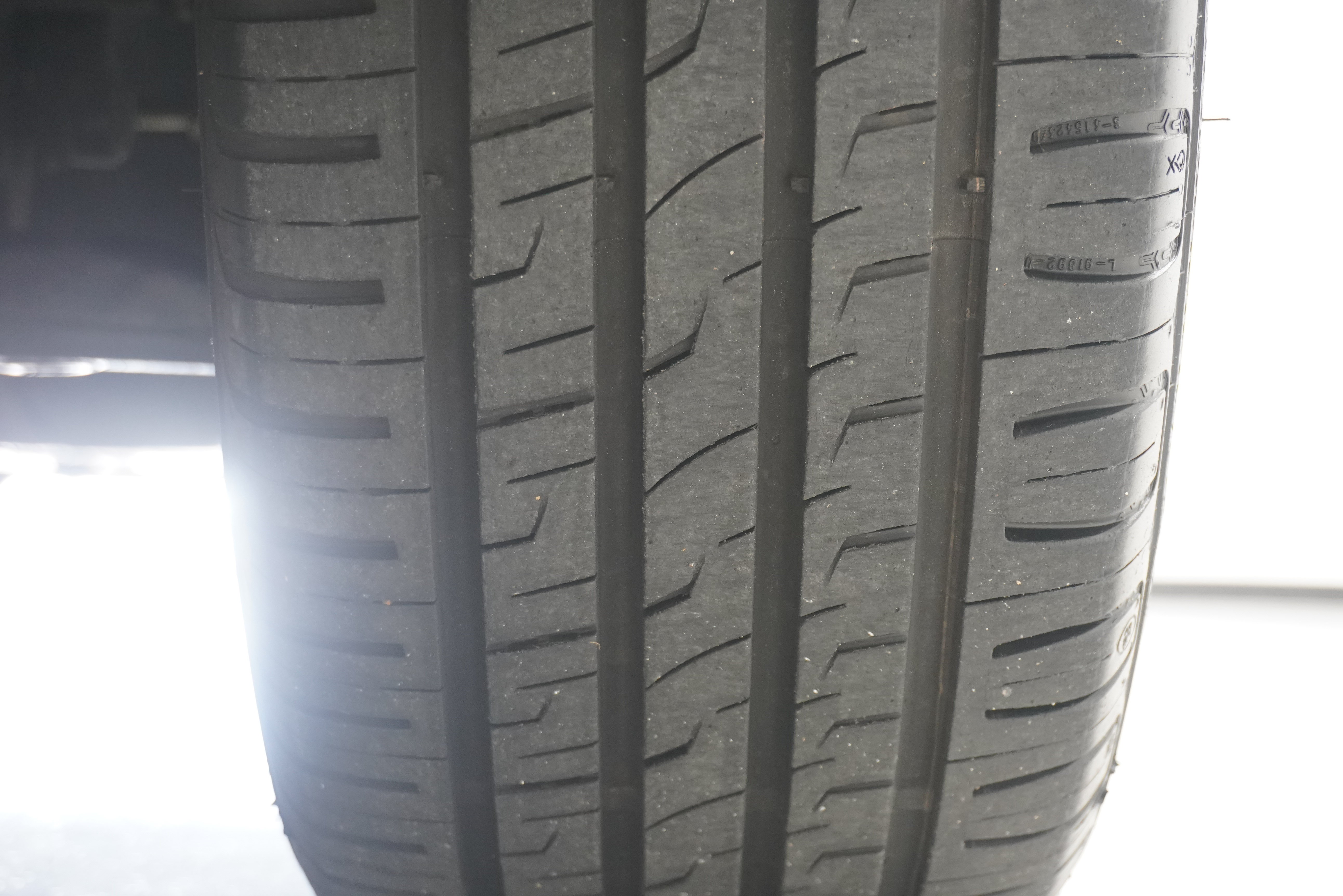 Used 2005 Saturn ION Level 3 w/ Travel Pkg FWD image 23