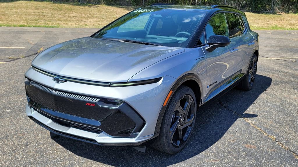 New 2025 Chevrolet Equinox EV RS w/ Convenience Package II image 3