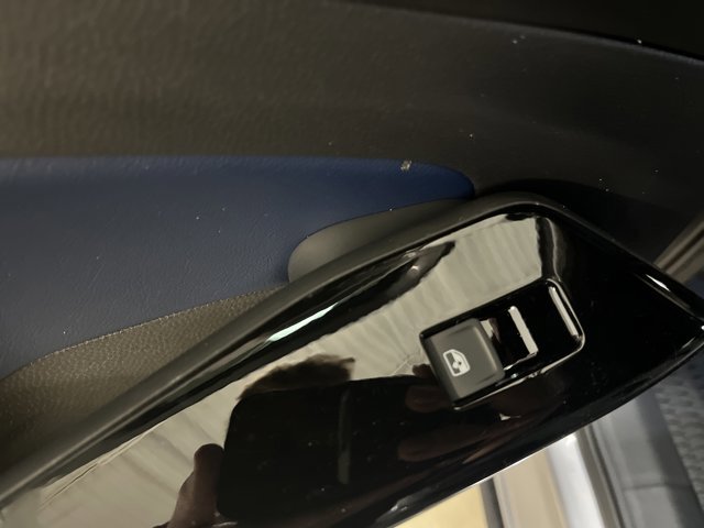 New 2026 Volkswagen ID.4 Pro S AWD/4WD image 25