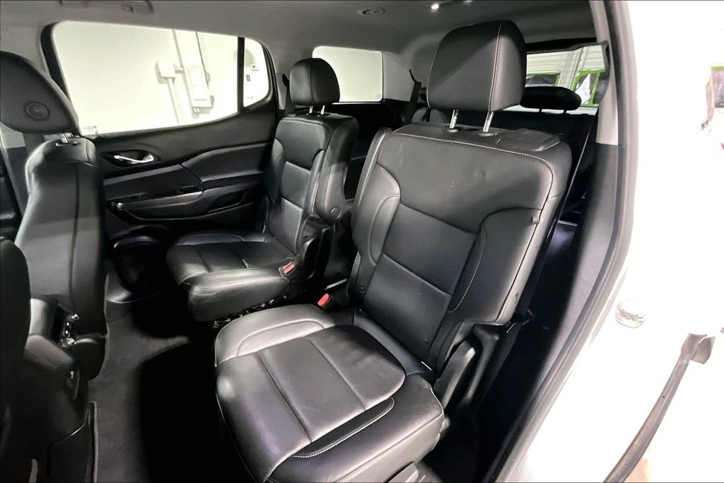 Used 2021 GMC Acadia SLT w/ Elevation Edition image 33