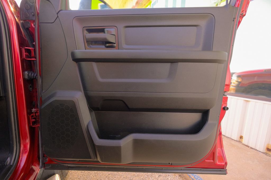 Used 2024 RAM 3500 Tradesman image 15