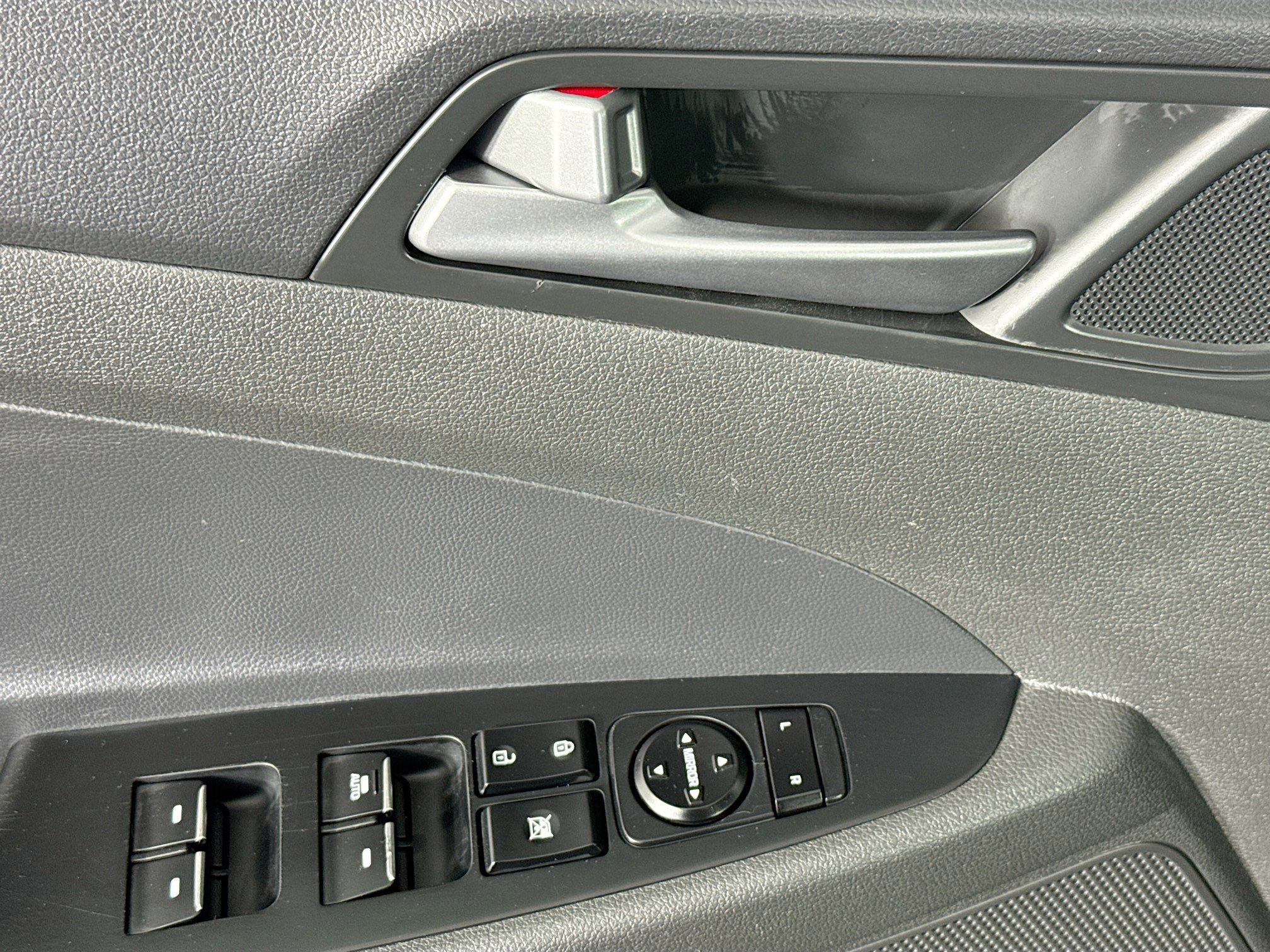 Used 2016 Hyundai Tucson Limited w/ Option Group 03 image 23