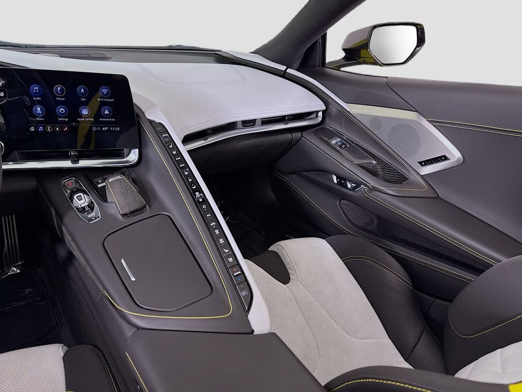 Used 2021 Chevrolet Corvette Stingray Premium Conv w/ Z51 Performance Package image 23