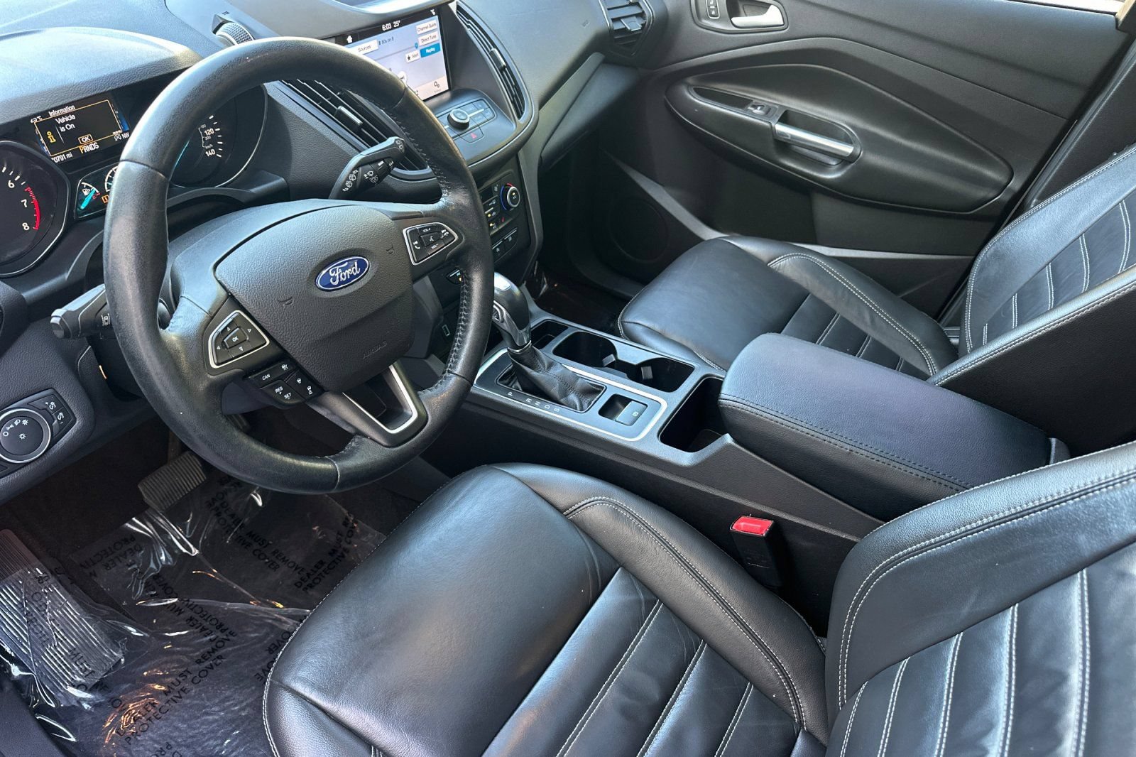 Used 2018 Ford Escape SEL w/ Ford Safe & Smart Package AWD/4WD image 10