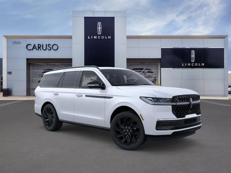 New 2026 Lincoln Navigator Reserve w/ Jet Appearance Package AWD/4WD image 7