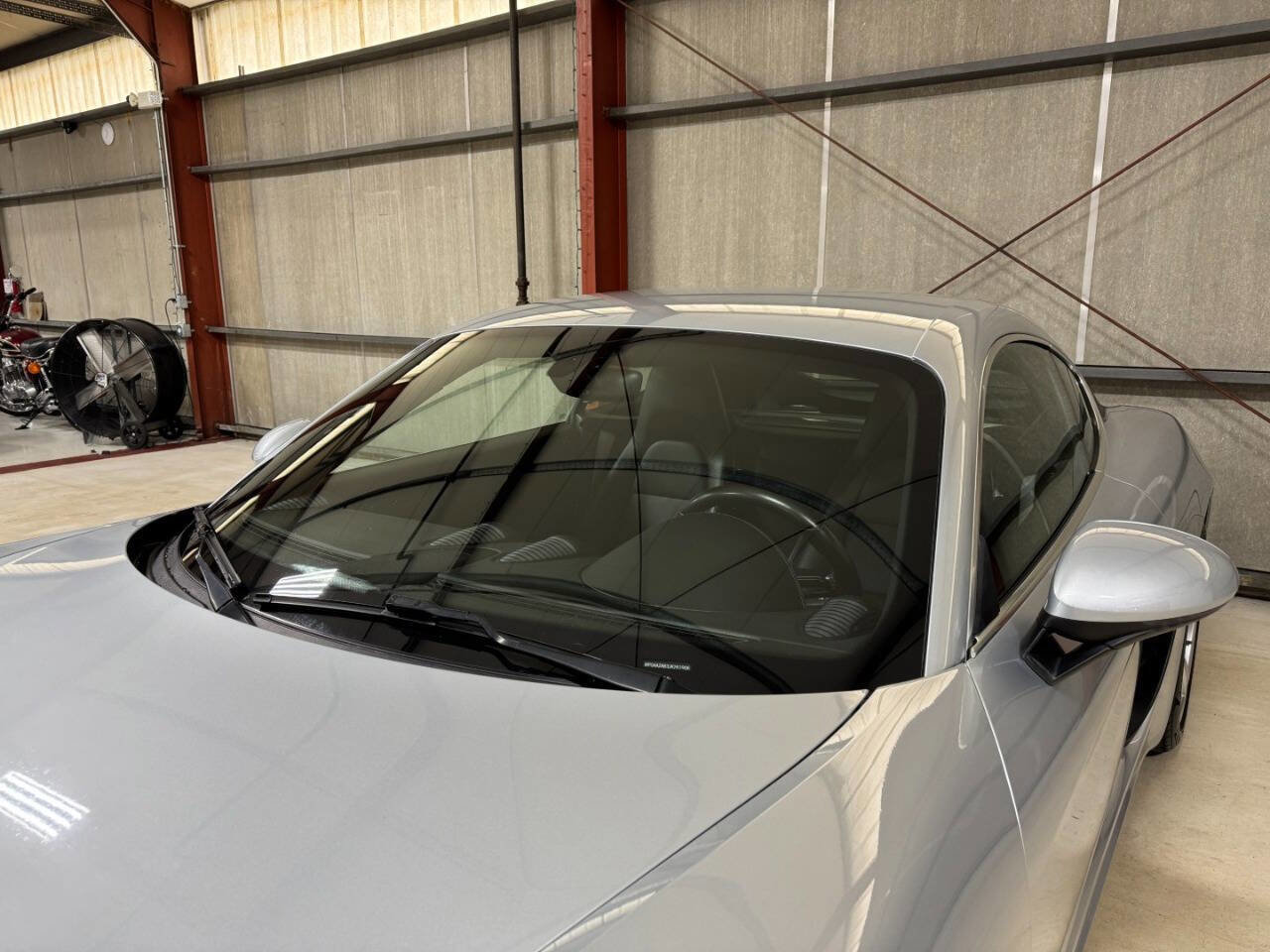 Used 2018 Porsche 718 Cayman Base 2dr Coupe image 23