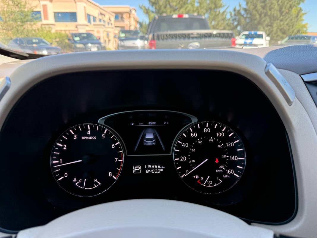 Used 2013 Nissan Pathfinder S AWD/4WD image 30