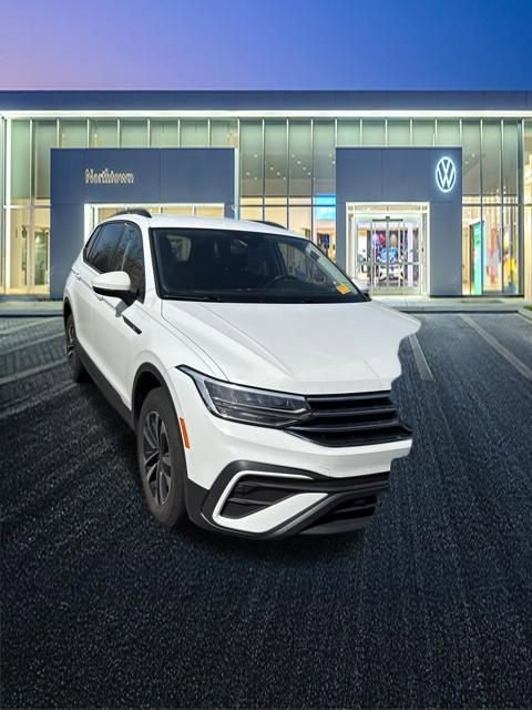 Used 2024 Volkswagen Tiguan S AWD/4WD image 10