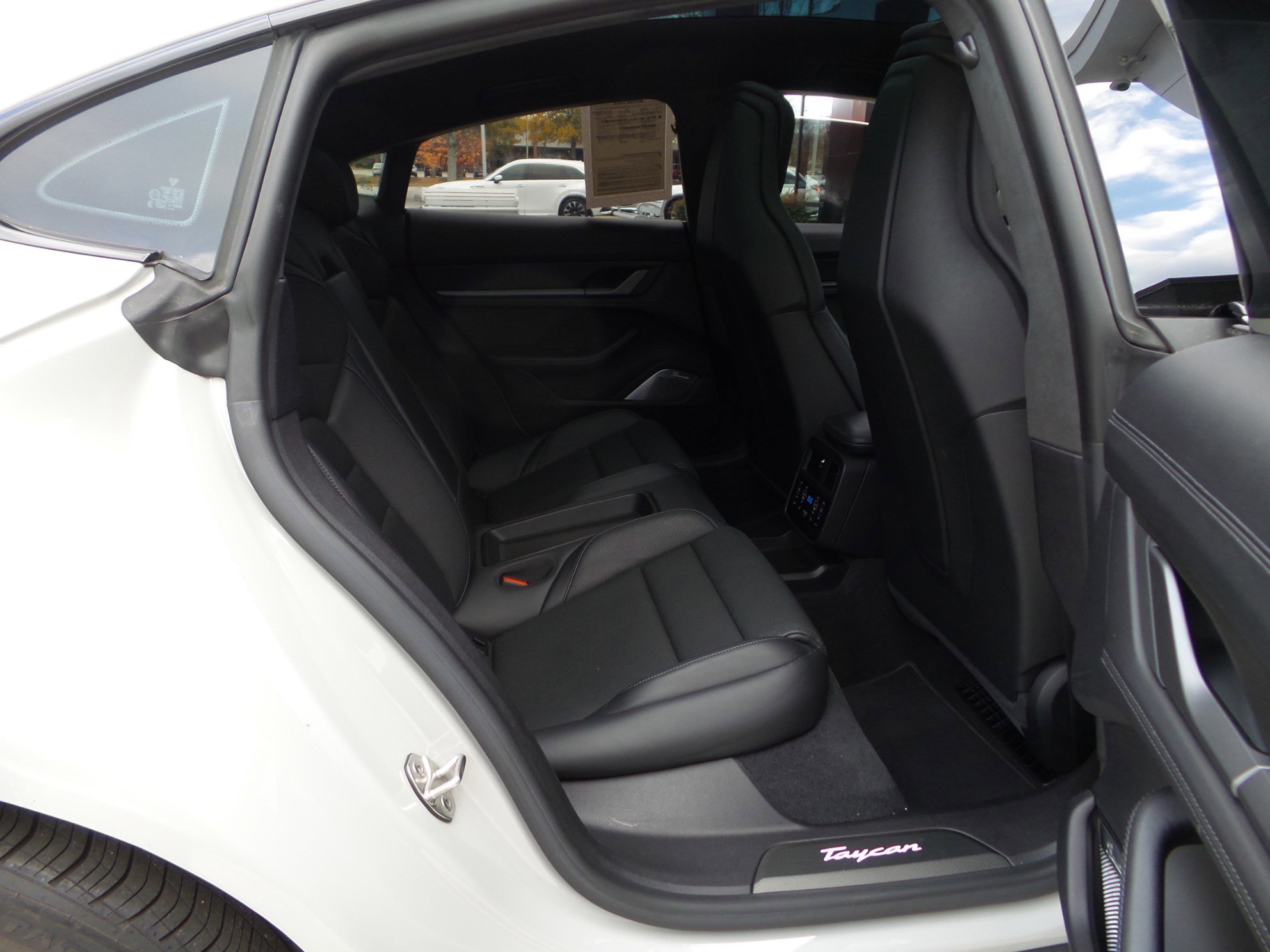 Used 2021 Porsche Taycan Turbo S image 38