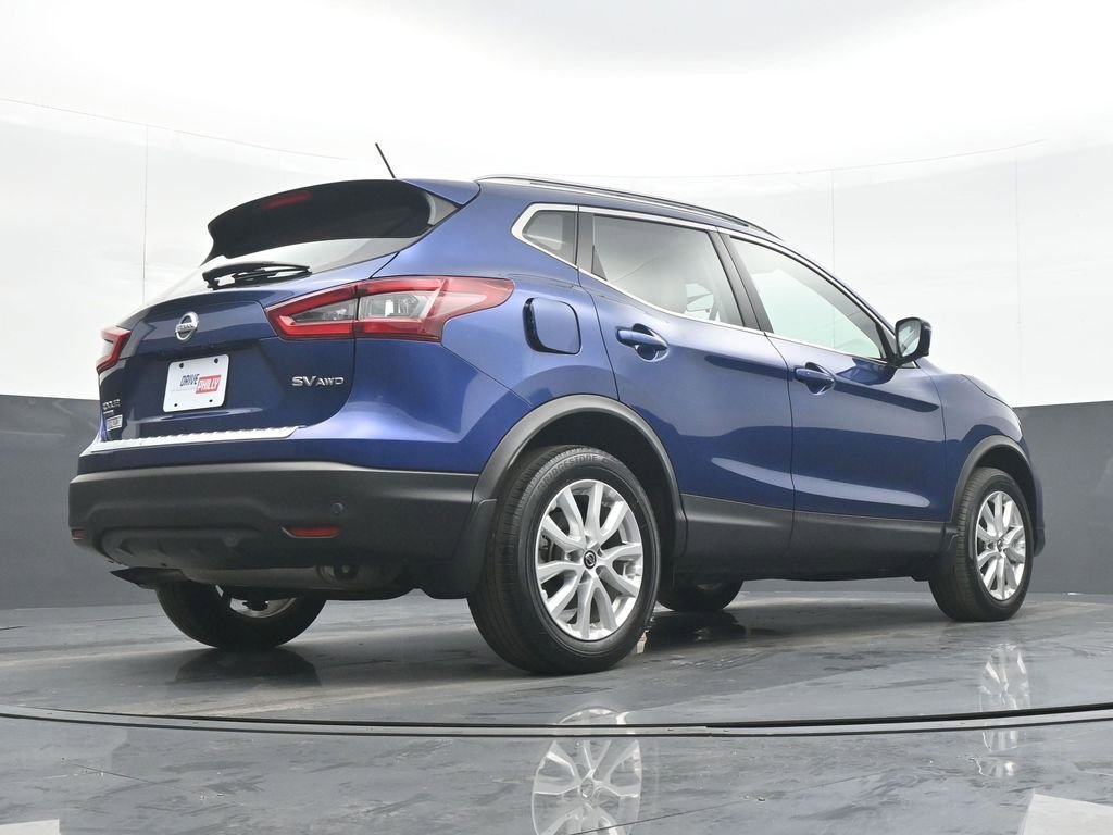 Used 2022 Nissan Rogue Sport SV w/ Technology Package image 30