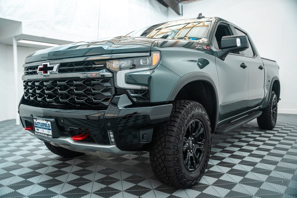Used 2026 Chevrolet Silverado 1500 ZR2 AWD/4WD image 3