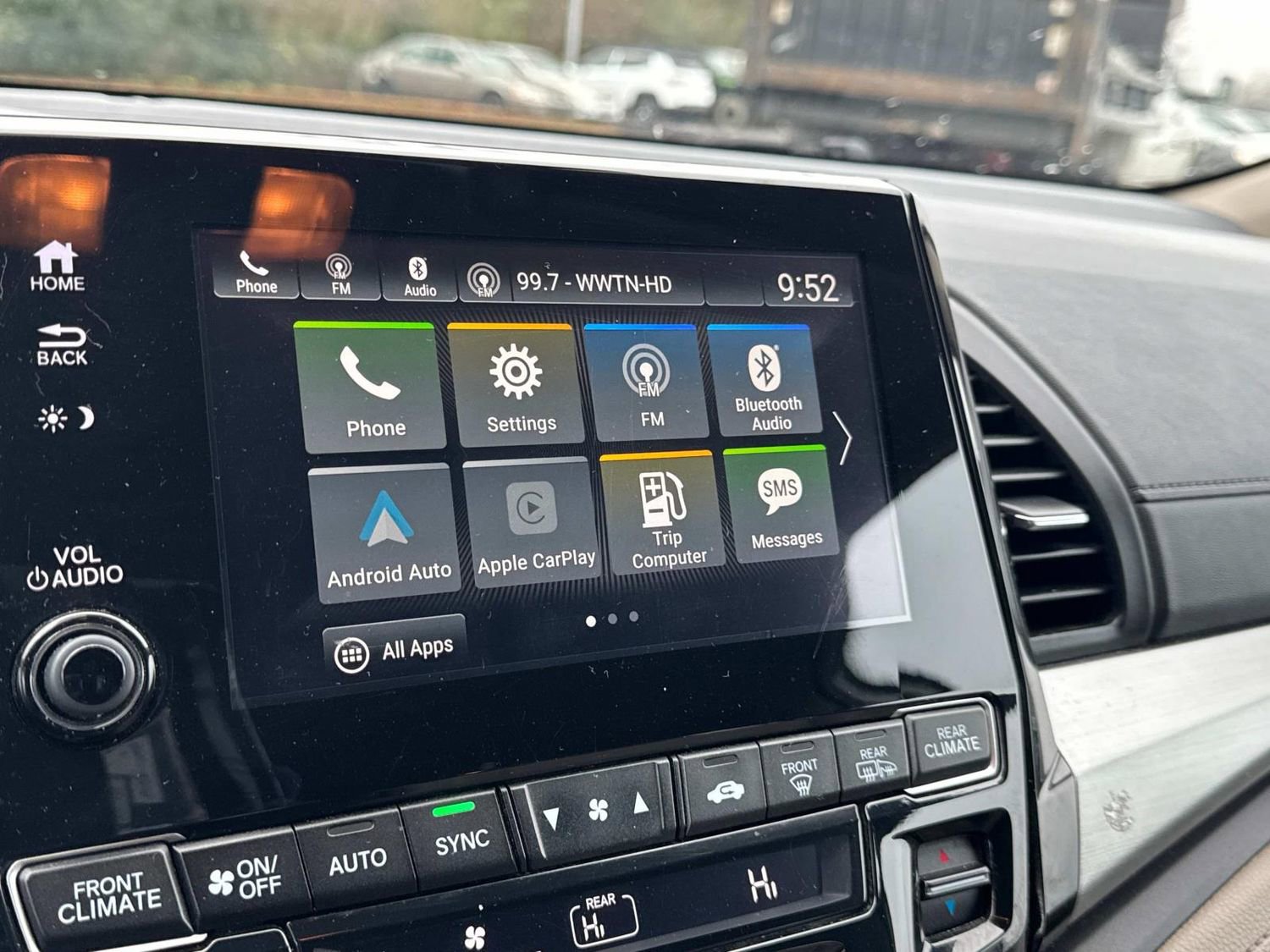 Used 2018 Honda Odyssey EX image 33