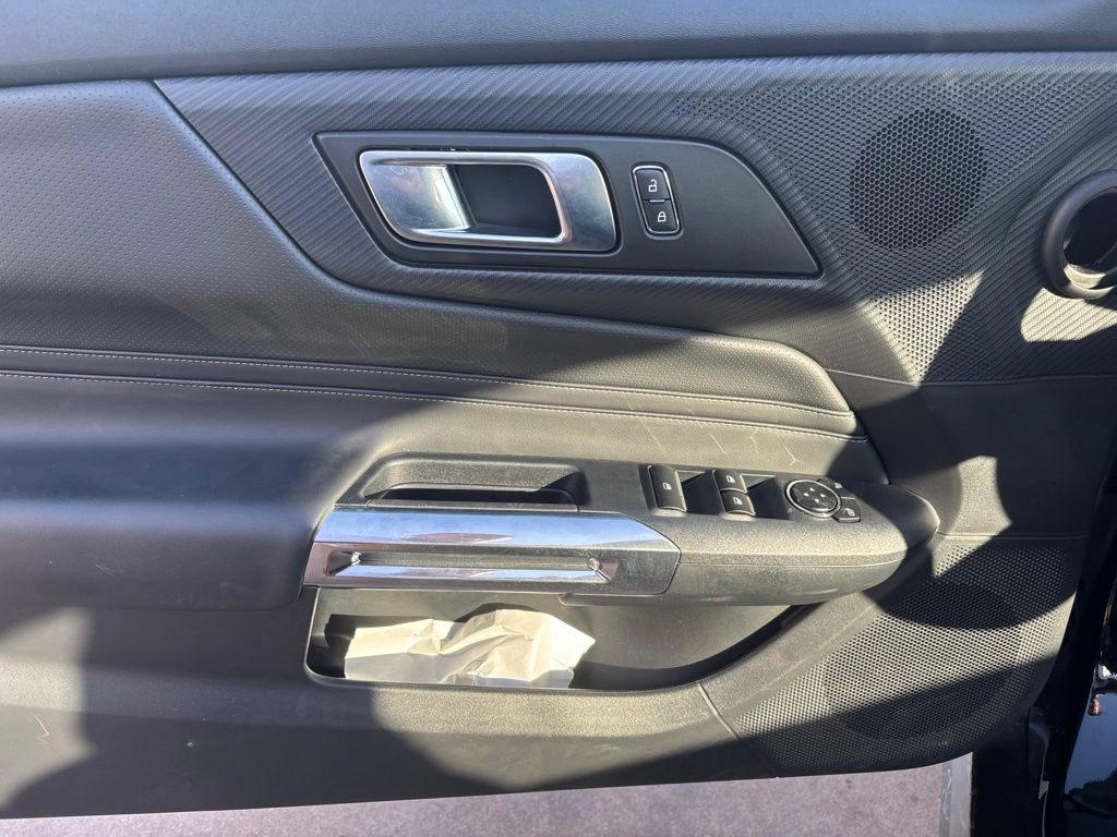 Used 2026 Ford Mustang Premium RWD image 9