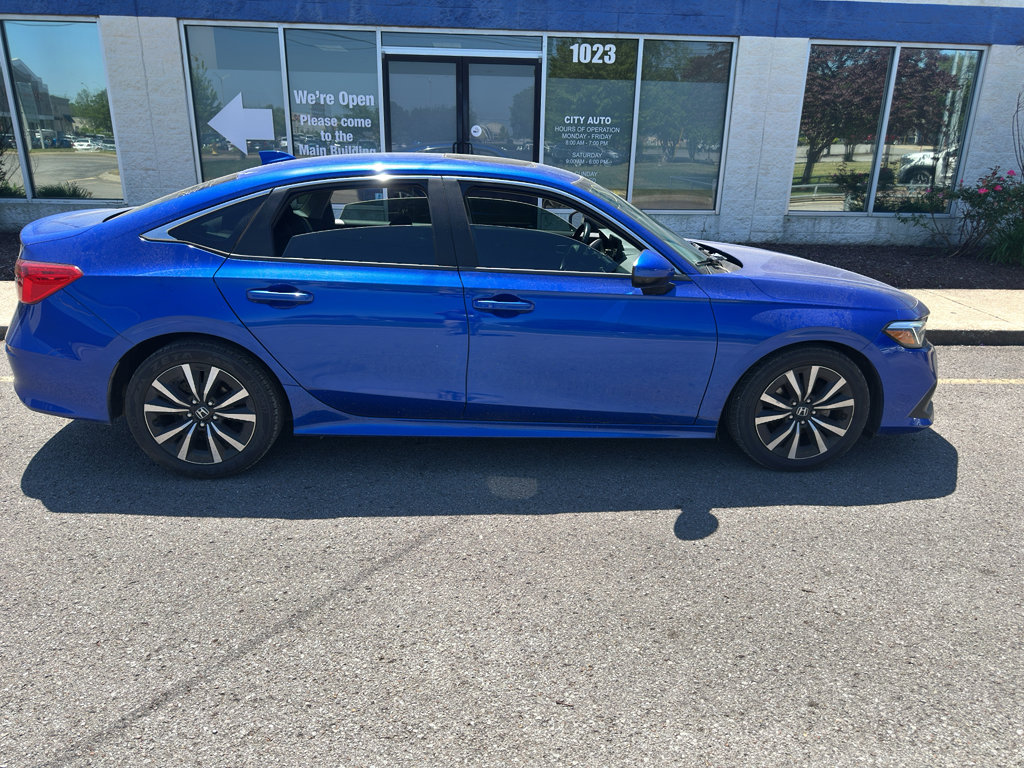 Used 2022 Honda Civic EX image 4