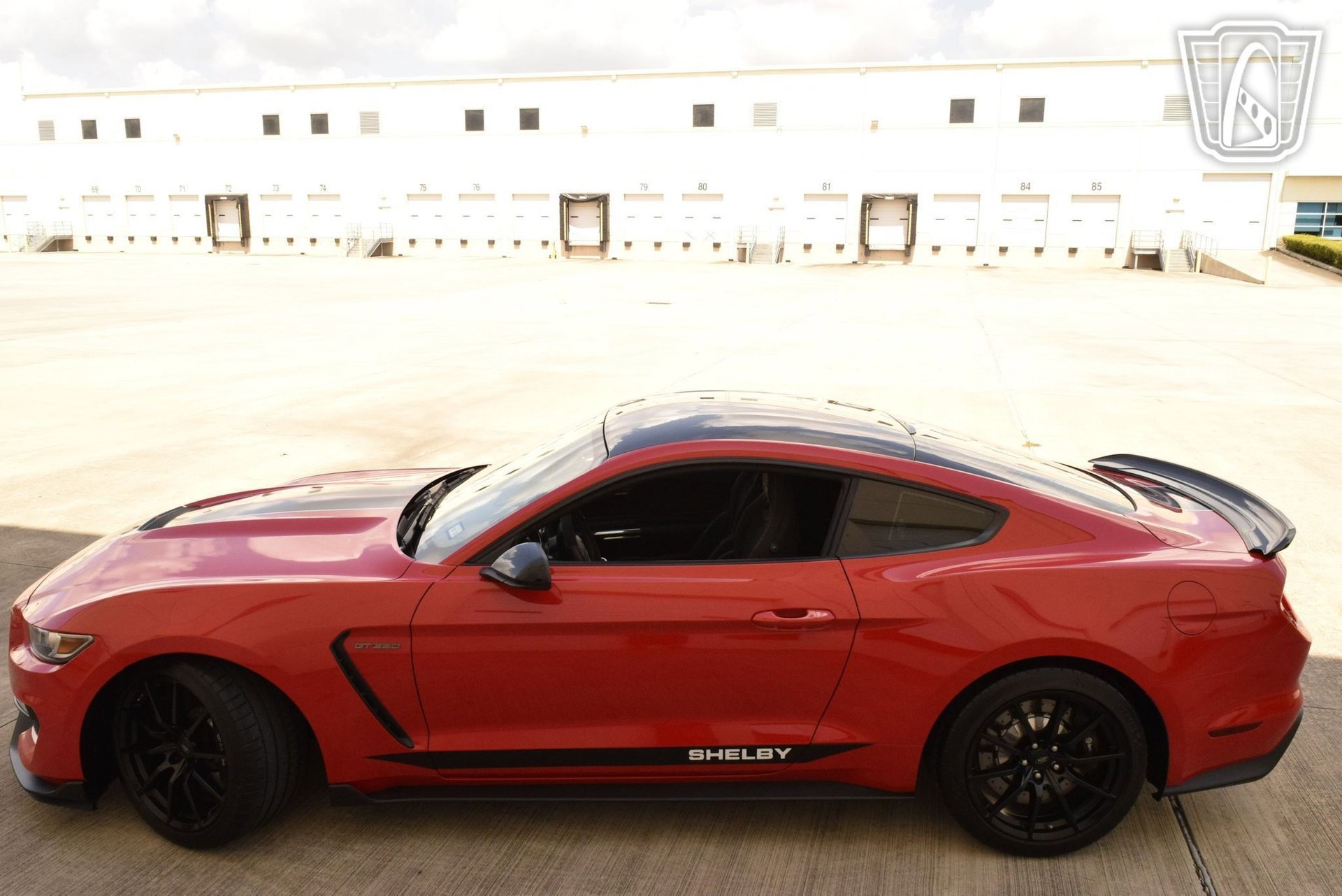Used 2017 Ford Mustang Shelby GT350 RWD image 3