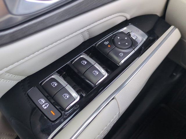 Used 2025 Kia Sorento SX AWD/4WD image 25
