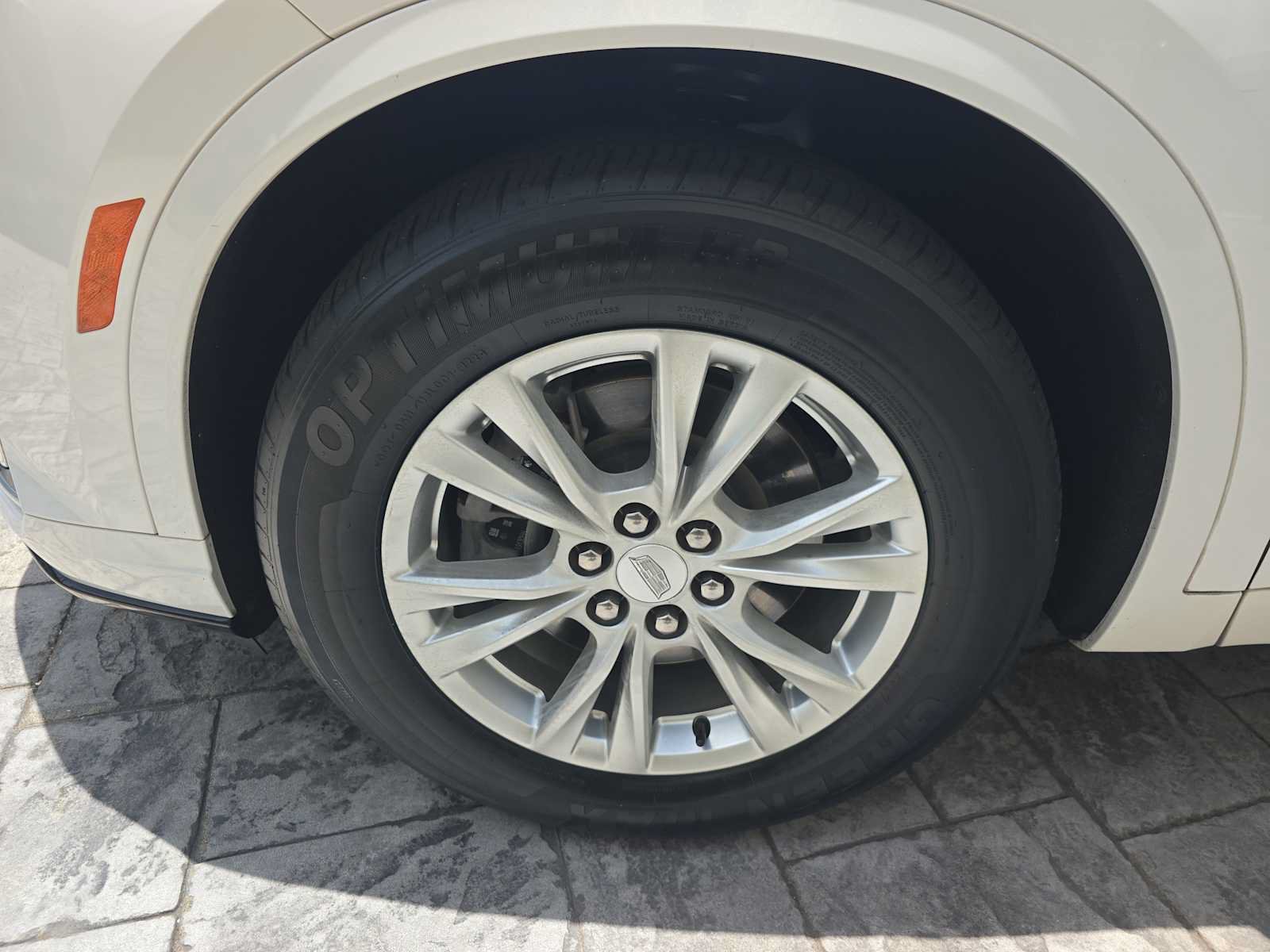Used 2021 Cadillac XT6 Luxury FWD image 8