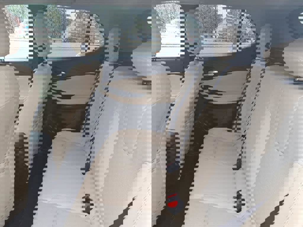 Used 2024 Buick Encore GX Preferred w/ Advanced Technology Package image 9