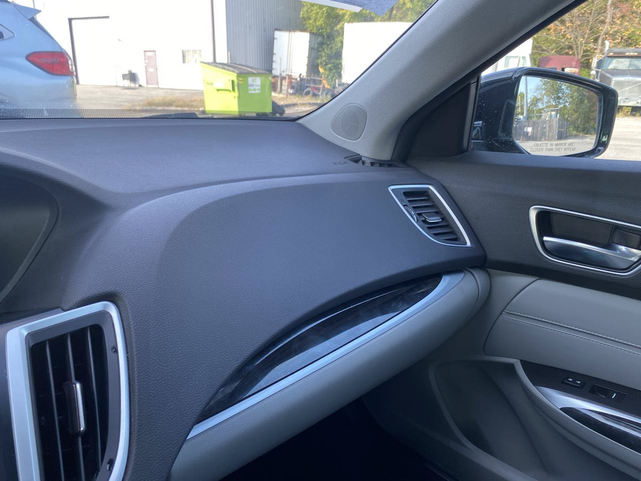 Used 2018 Acura TLX V6 SH-AWD image 23