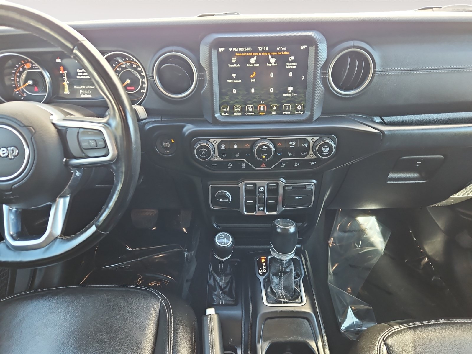 Used 2020 Jeep Wrangler Unlimited Sahara AWD/4WD image 11