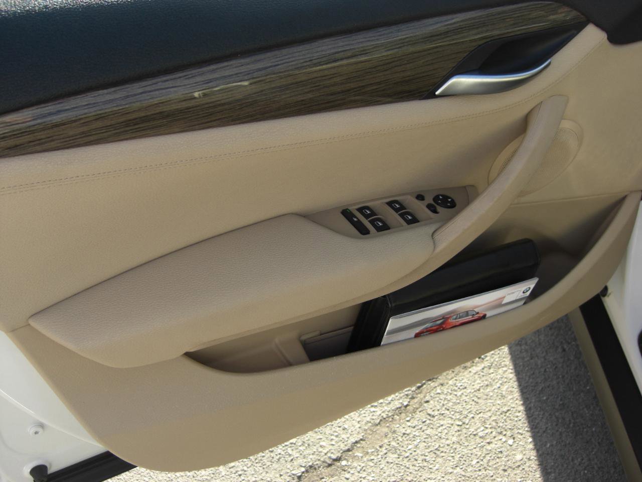 Used 2013 BMW X1 sDrive28i RWD image 24