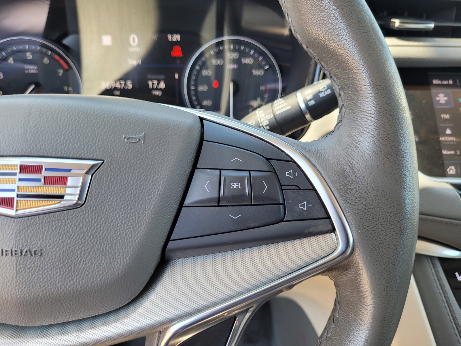 Certified 2023 Cadillac XT5 Premium Luxury w/ Technology Package image 21